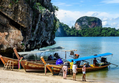 Thailand reopens to vaccinated tourists from over 60 nations