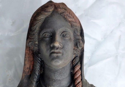  bronze statues 