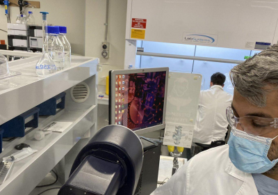 Covid: Australian trial tests blood thinner as nasal spray