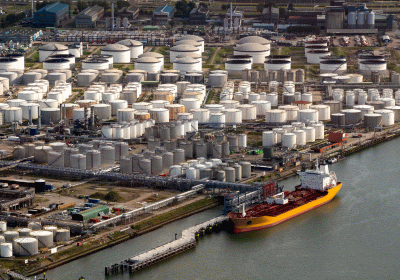 Netherlands March base oil output falls