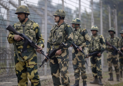Border police officers injured by friendly fire during smuggling attempt