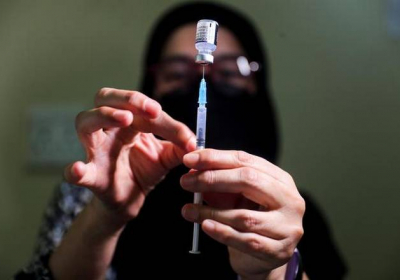 Highly unlikely existing vaccines will fail against Omicron: WHO