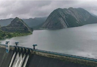 Kerala floods: High alert as dams open