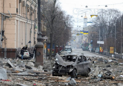 Russia bombards Ukraine theatre housing over 1000 civilians sparks global outrage