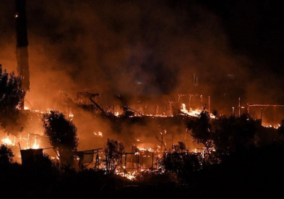 Major fire at migrant camp on Greek island of Samos