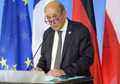 France recalls ambassadors to US and Australia over sub deal