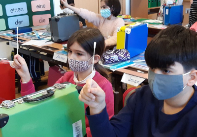 Japanese govt to distribute antigen test kits to kindergartens schools