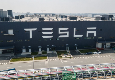 Many factory workers in Shanghai canot get back to work even after Covid controls ease