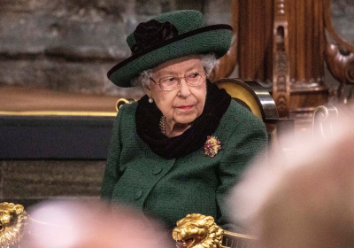 Queen Elizabeths outfit brooch were a touching tribute to late husband Prince Philip at his memorial service