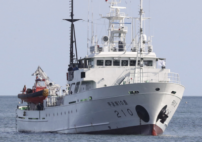 South Korea returns North Korean boat 7 crew members