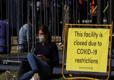 Sydney cases dip as Australia debates COVID-19 reopening plans