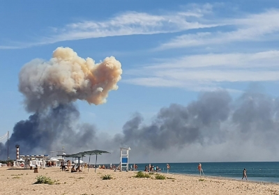 Ukraine says 9 Russian warplanes destroyed in Crimea blasts