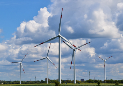 Deal on radio beacons makes space for wind turbines