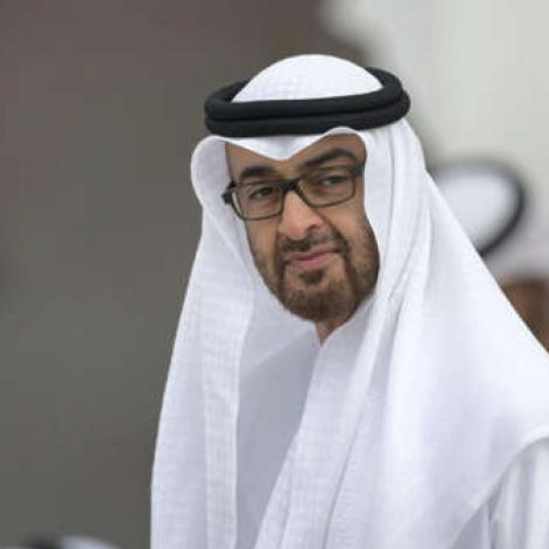 Abu Dhabi Crown Prince Discusses Recent Developments with President of Belarus