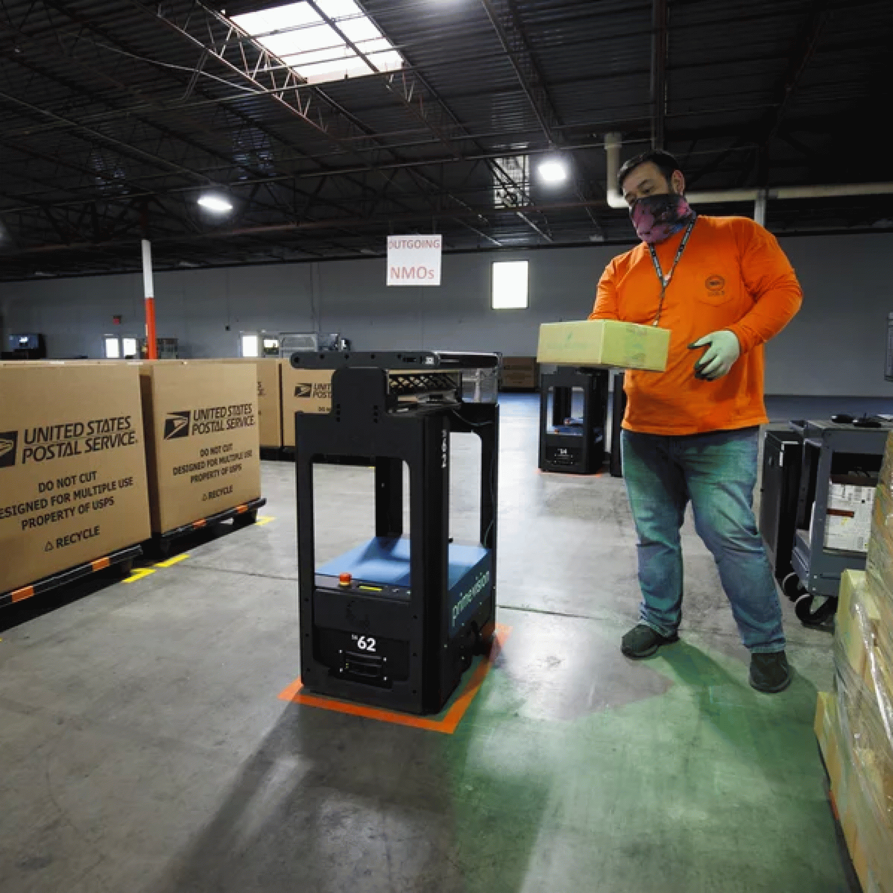 DeJoy says the U.S. Postal Service is ready to deliver a successful holiday season