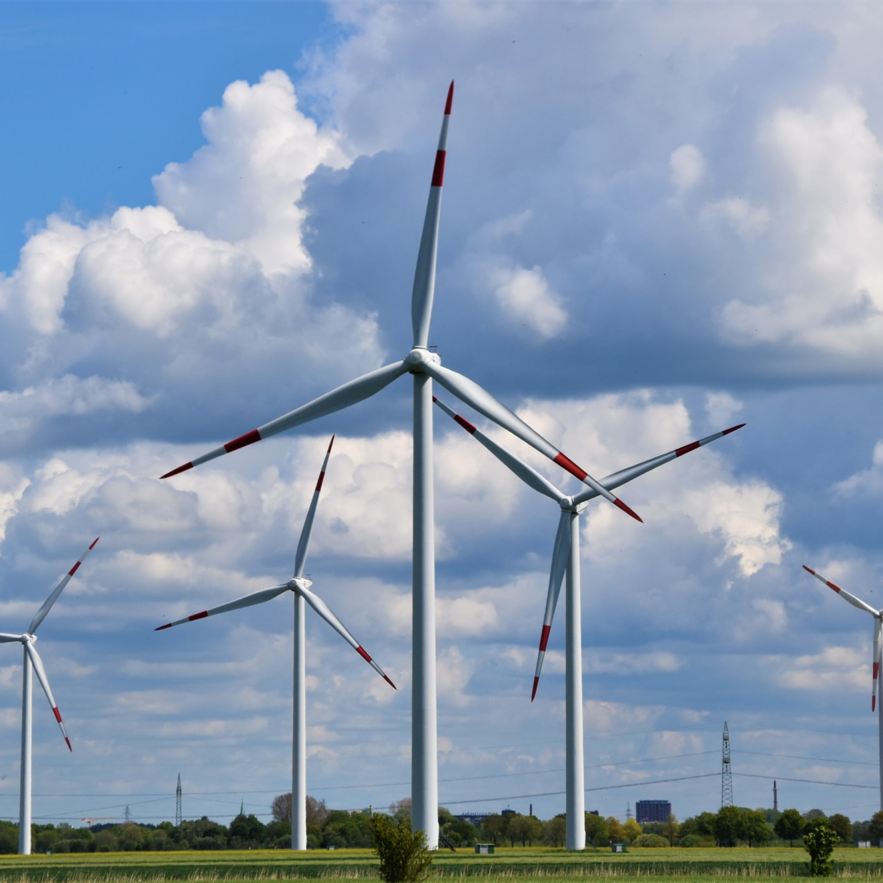 Deal on radio beacons makes space for wind turbines